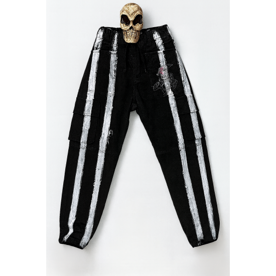 Kingz Siyah Üzerine Beyaz Çizgili Kot Pantolon Kingz Siyah Üzerine Beyaz Çizgili Kot Pantolon