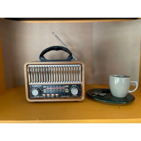 Everton RT-751 Solar Enerjili Taşınabilir Radyo ve Bluetooth Hoparlör Everton RT-751 Solar Enerjili Taşınabilir Radyo ve Bluetooth Hoparlör