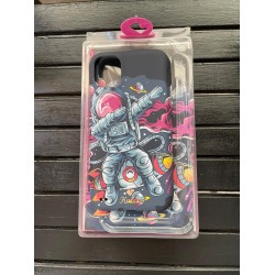 iPhone 11G Uzay ve Astronot Desenli Telefon Kılıfı