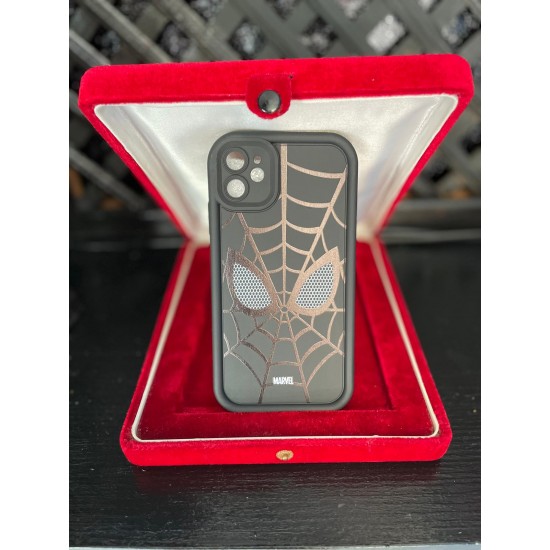 iPhone 11 Siyah Spiderman Desenli Telefon Kılıfı